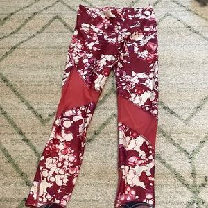 Women’s under Armour leggings